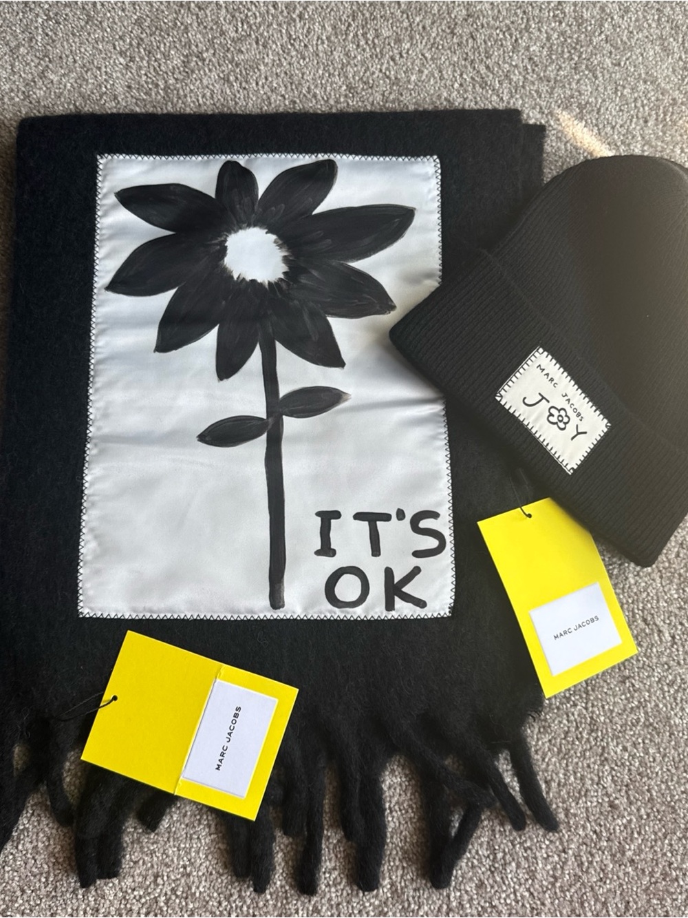 Marc Jacobs x David Shrigley JOY Scarf & Beanie Set NWT
